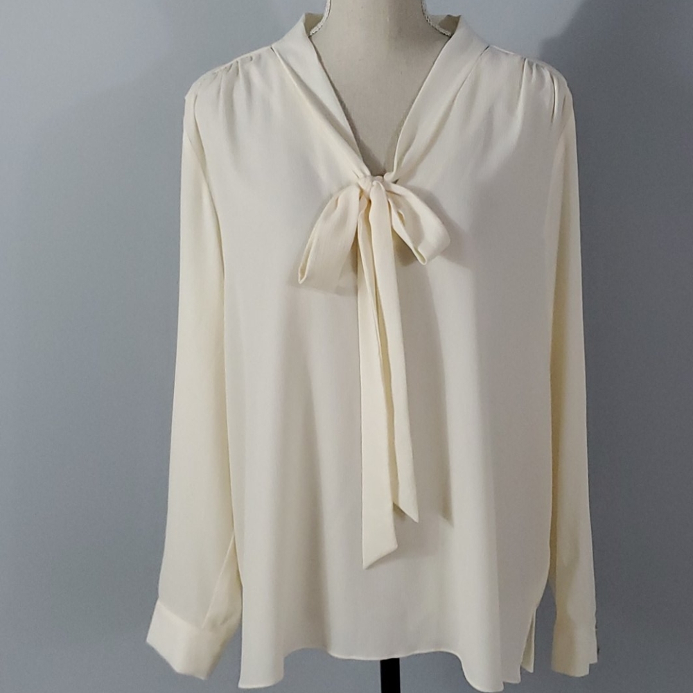 Vince Camuto blouse